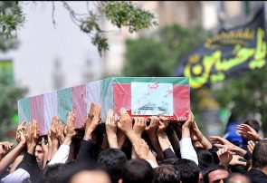 وداع مردم پایتخت با پیکر مطهر ۱۵۰ شهید دفاع مقدس
