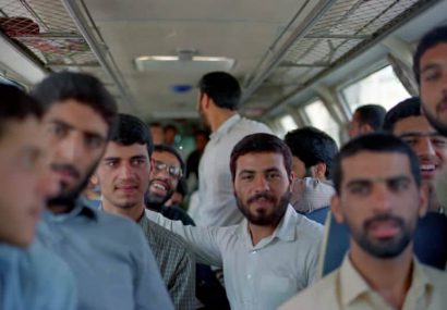 رزمندگان مخابراتی در اتوبوس مشهد
