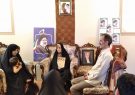 دیدار با خانواده شهدا یکی از مصادیق بسیار بارز انتقال فرهنگ شهادت است