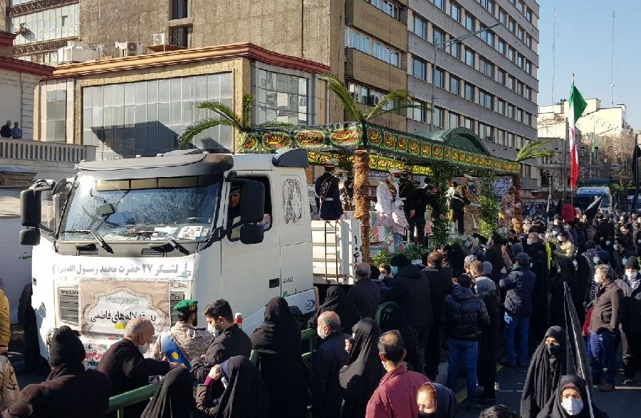 تشییع پیکرهای پاک ۱۵۰ شهید گمنام در تهران