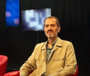 جوانان درگام اول و گام دوم انقلاب