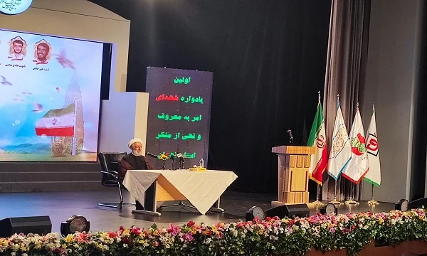 خانواده‌های شهدا اصلی‌ترین آمران به معروف و ناهیان از منکرند