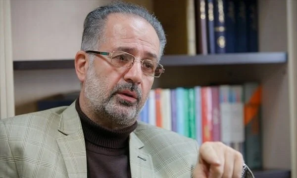 دلیل اصرار رهبر کاتولیک‌های جهان برای دیدار با آیت الله سیستانی