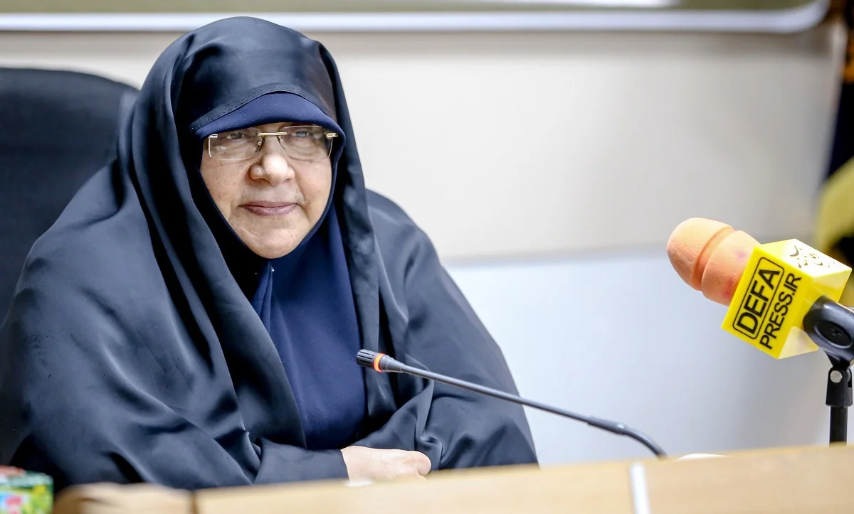 منافقین با ۱۷ هزار ترور شعار زن، زندگی، آزادی می‌دهند/ مادران شهدا الگوی عملی آزادگی زنان