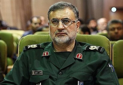دفاع مقدس محور وحدت است